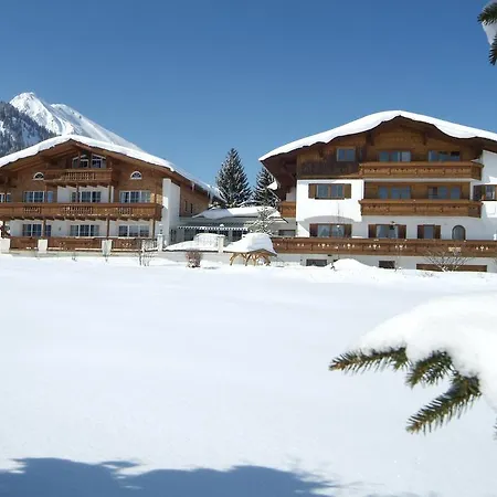 Landhaus Sammer 3* Tannheim